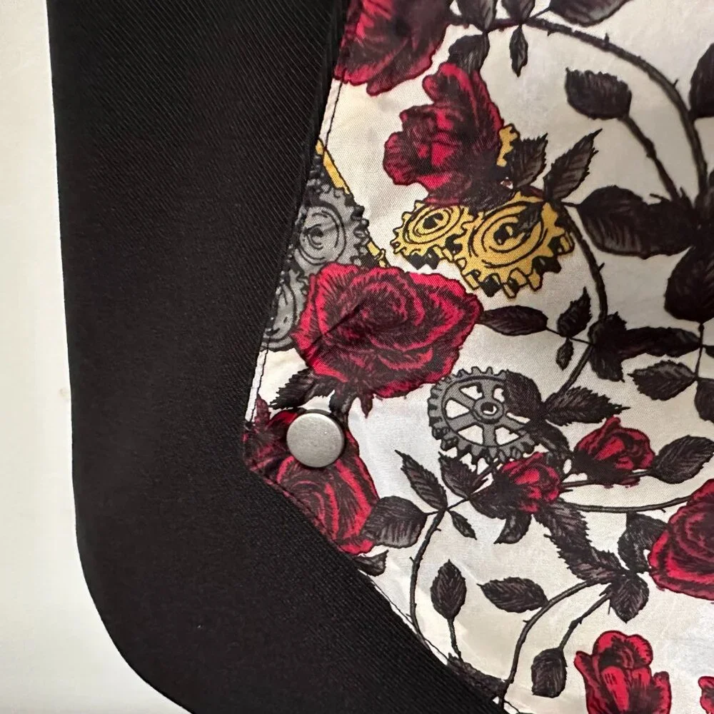 Hot Topic Steampunk Goth Roses Gears Snap Front Split Back Long Vest Small - Picture 10 of 10